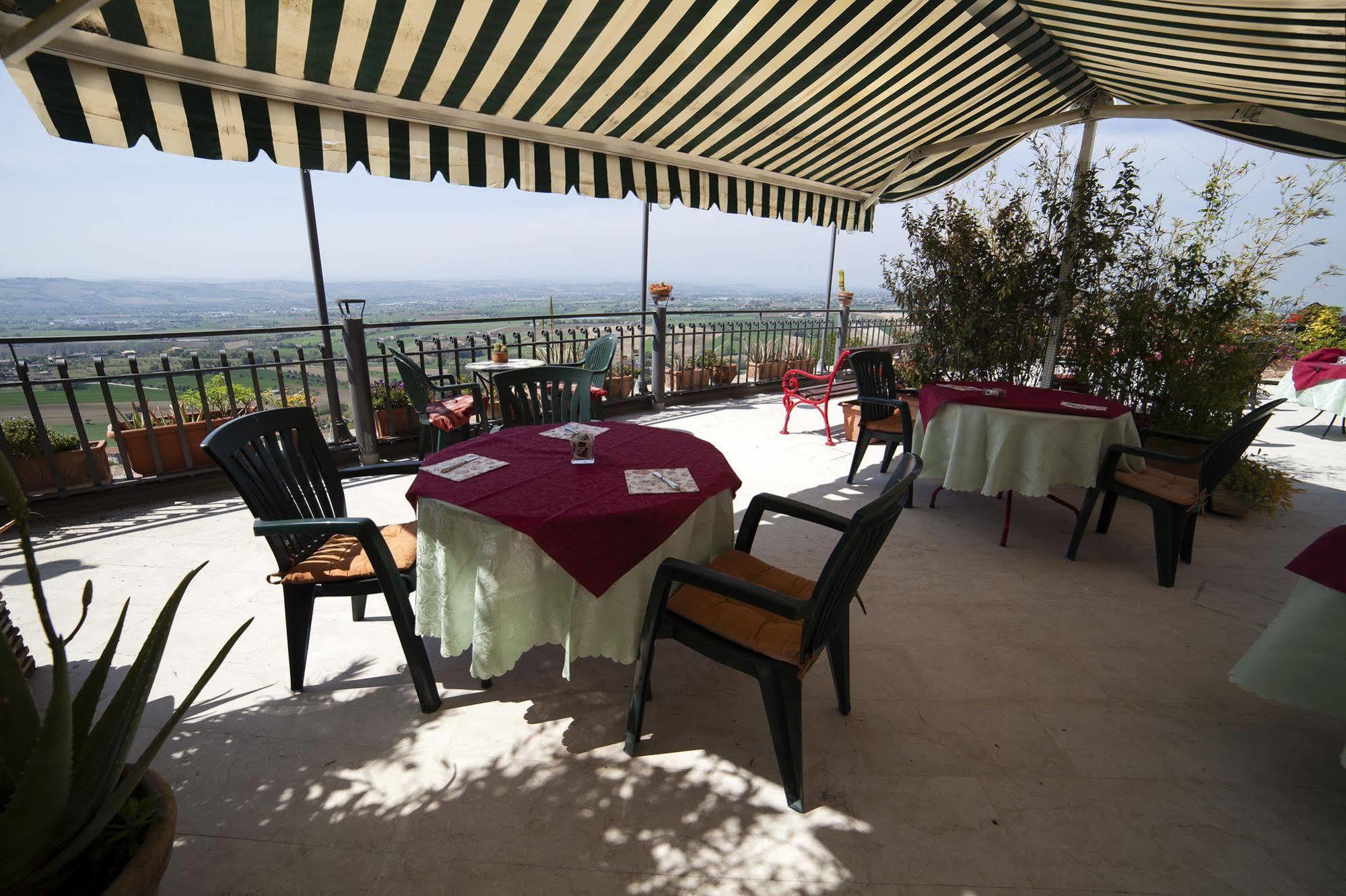 La Luma Hotel Montecosaro  Dış mekan fotoğraf