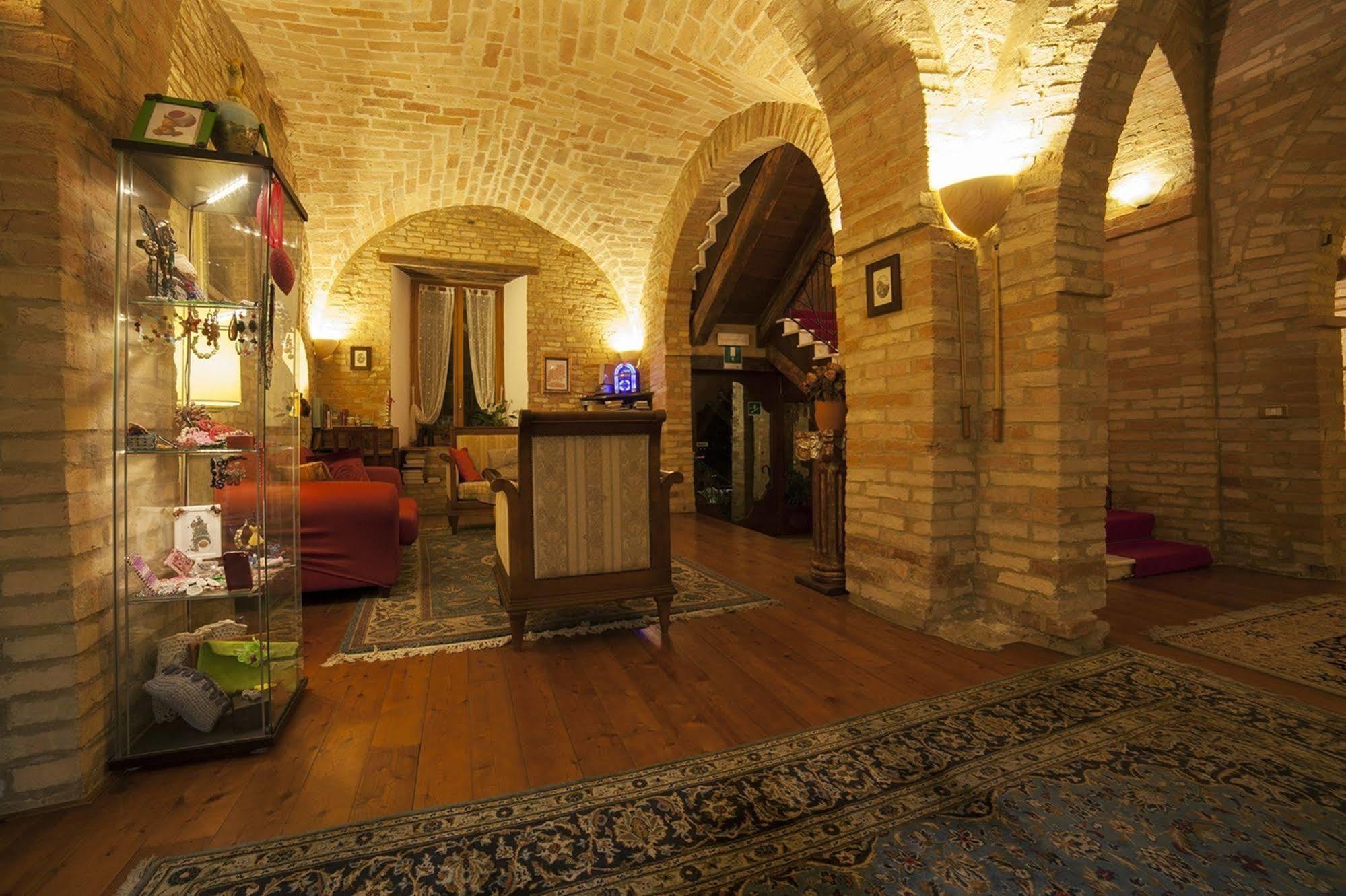 La Luma Hotel Montecosaro  Dış mekan fotoğraf